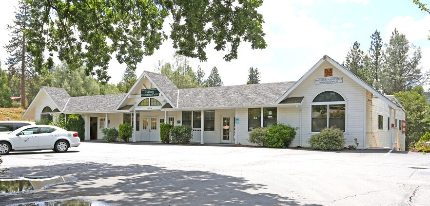 Oakhurst Counseling Center